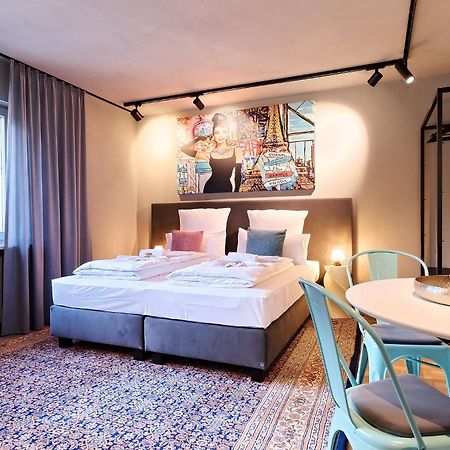 Apartamento Xzllenz Kueche Bad S-Bahn Parken Smart-Tv Wellbeing Neunkirchen am Sand Exterior foto
