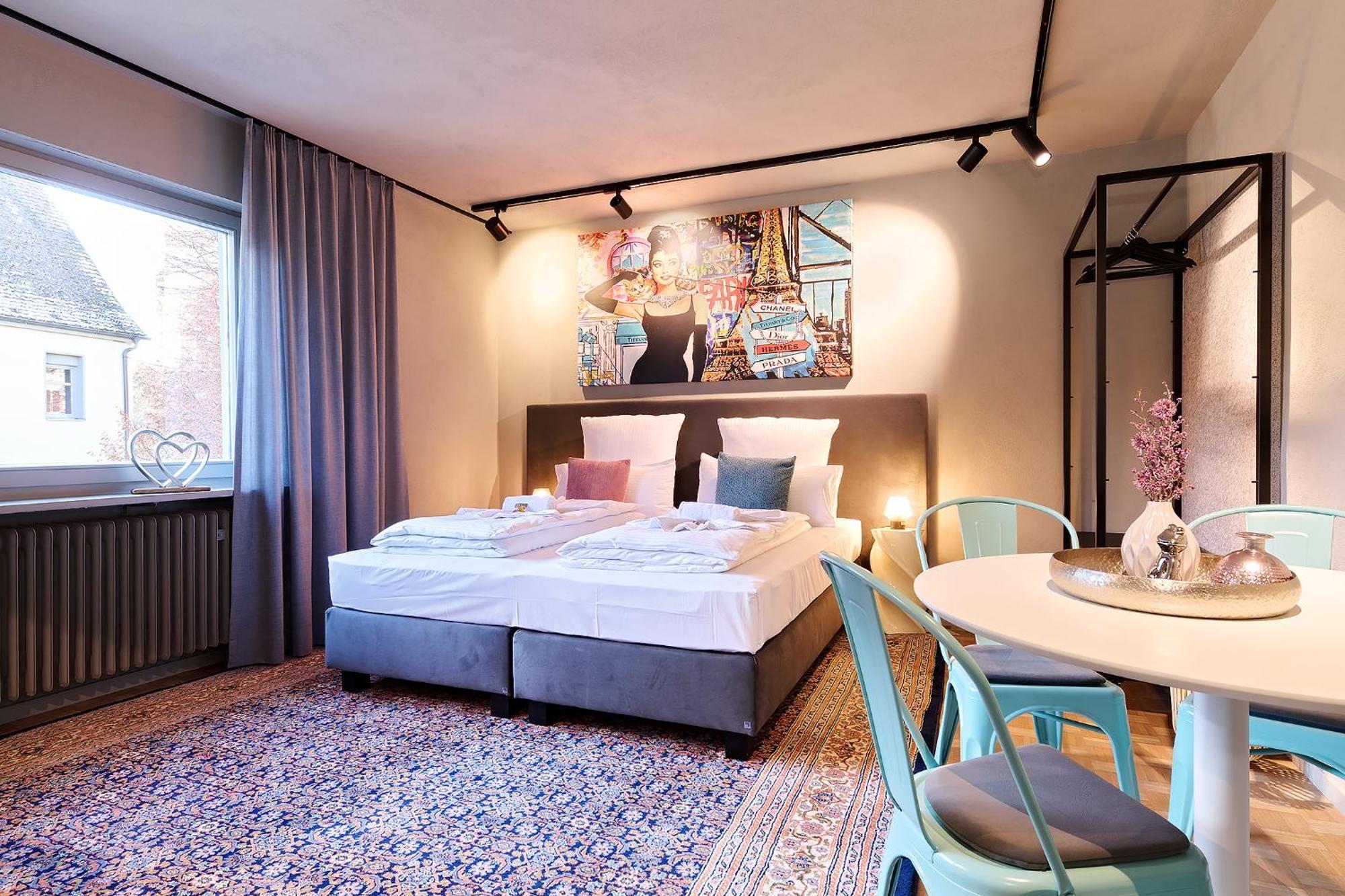 Apartamento Xzllenz Kueche Bad S-Bahn Parken Smart-Tv Wellbeing Neunkirchen am Sand Exterior foto