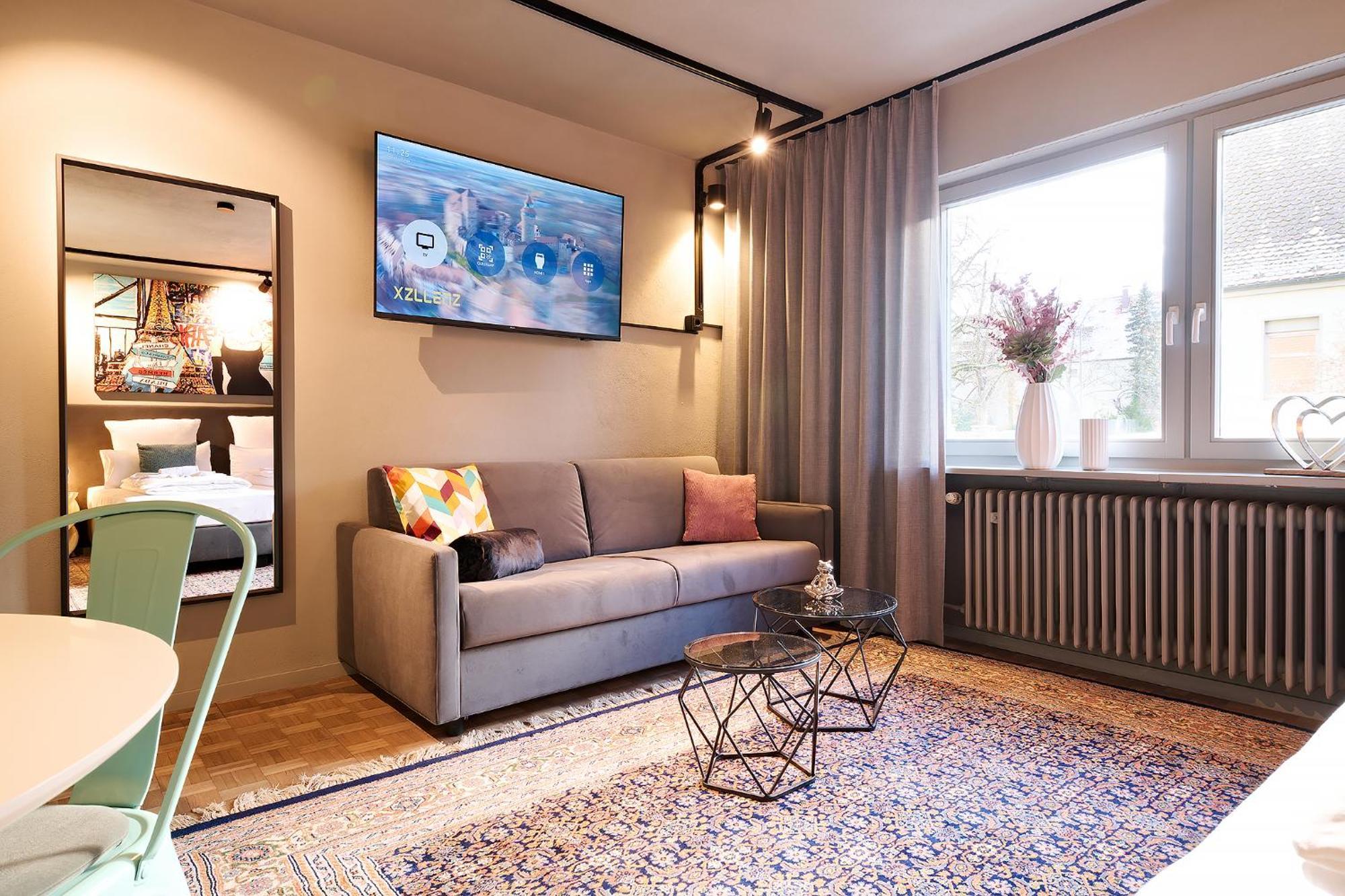 Apartamento Xzllenz Kueche Bad S-Bahn Parken Smart-Tv Wellbeing Neunkirchen am Sand Exterior foto