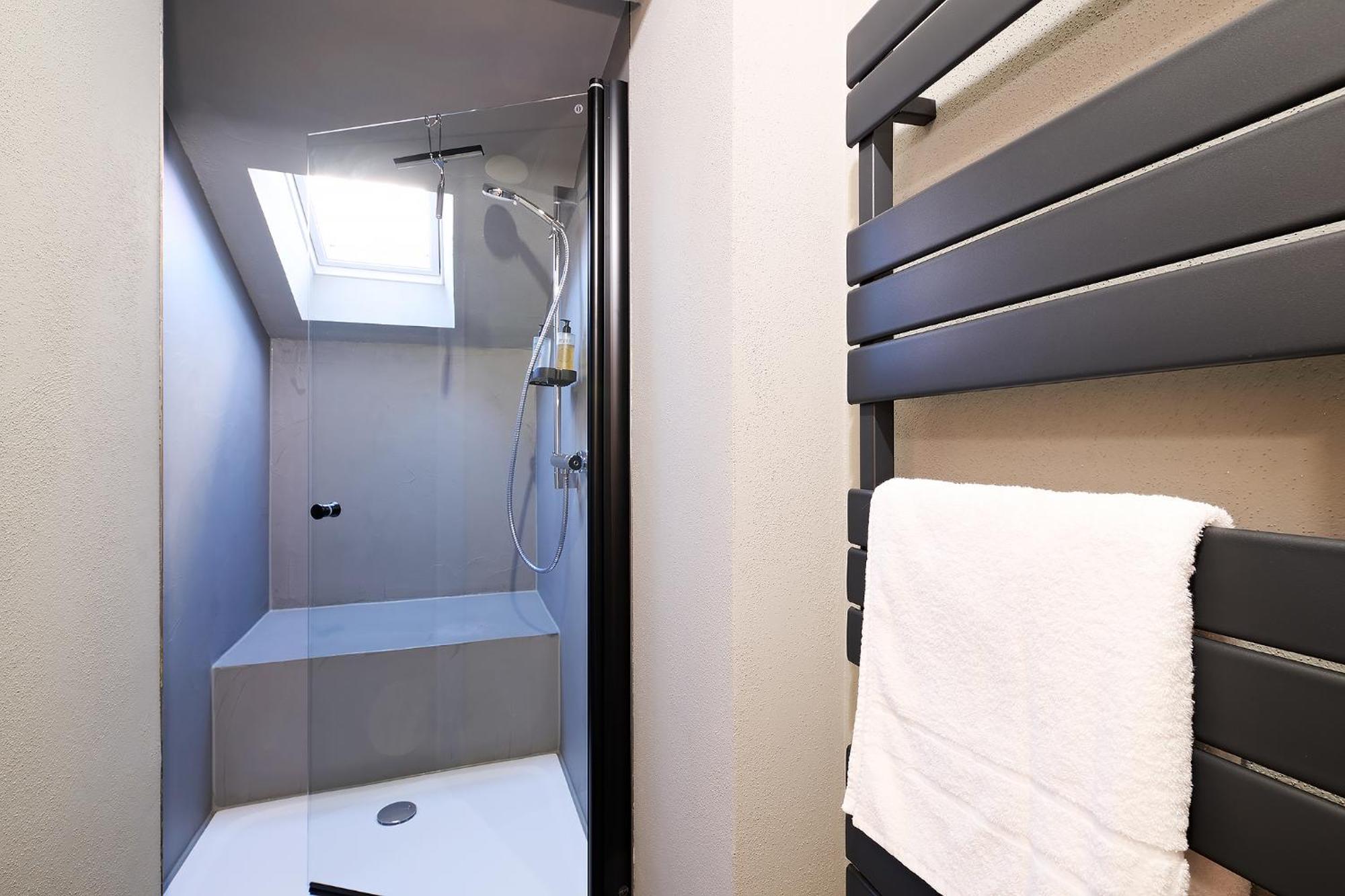 Apartamento Xzllenz Kueche Bad S-Bahn Parken Smart-Tv Wellbeing Neunkirchen am Sand Habitación foto