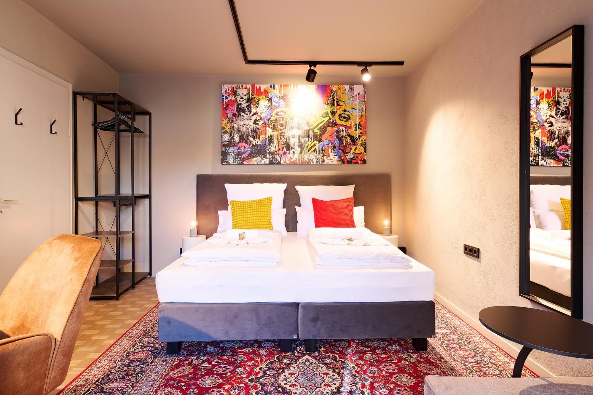 Apartamento Xzllenz Kueche Bad S-Bahn Parken Smart-Tv Wellbeing Neunkirchen am Sand Exterior foto